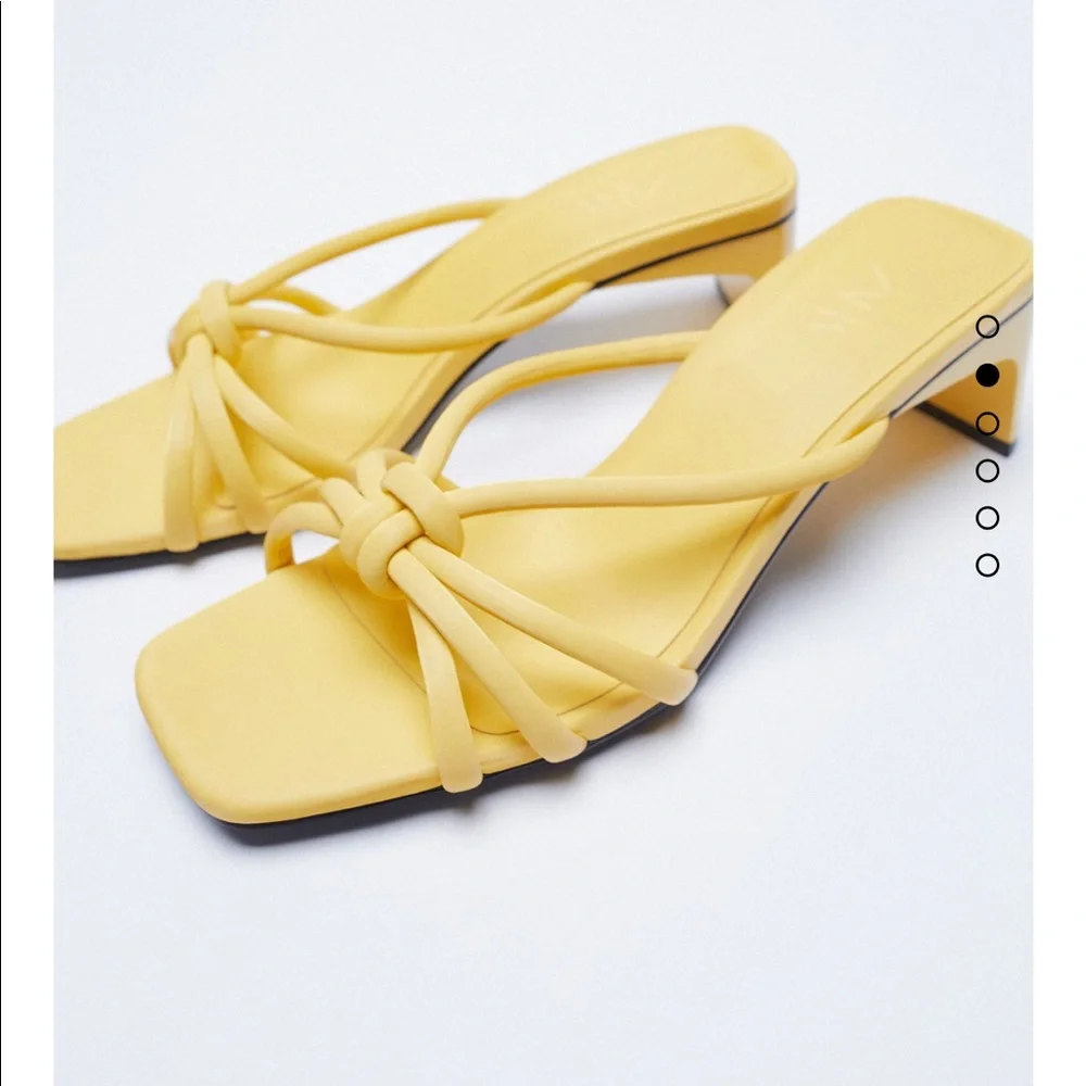 Zara Sandals bloggers fav - Picture 4 of 15